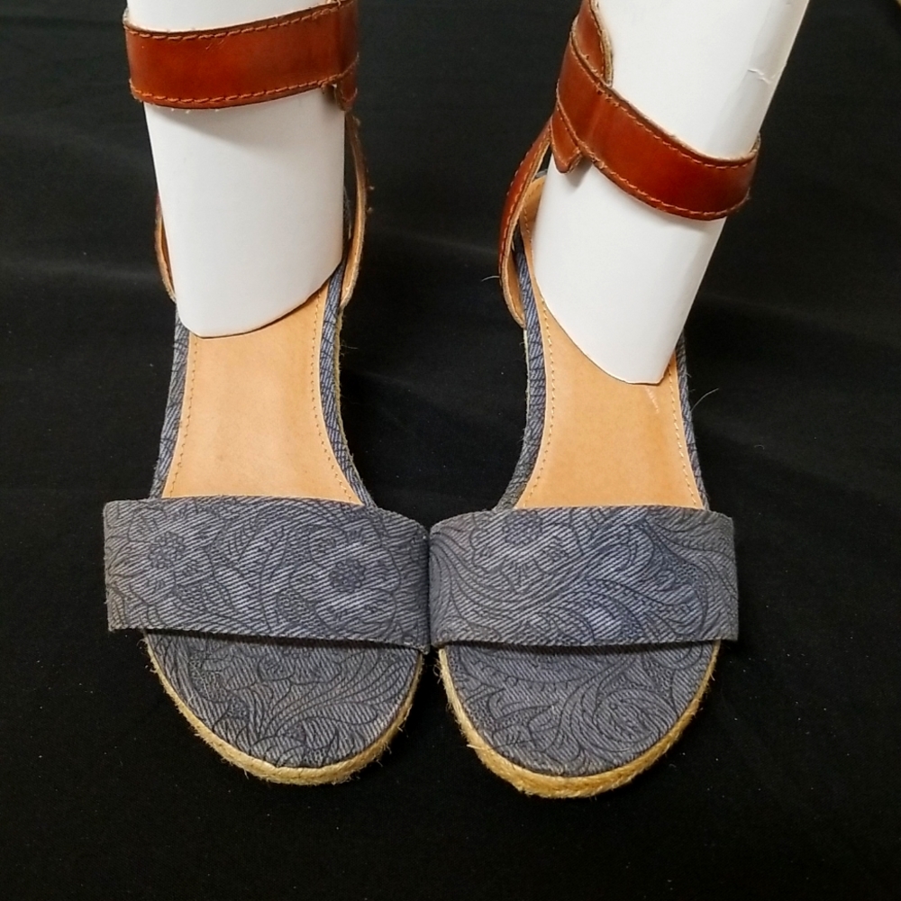 Madeline Women's  Wedge Sandals with Leather Ankle Strap In Blue Sz 6M